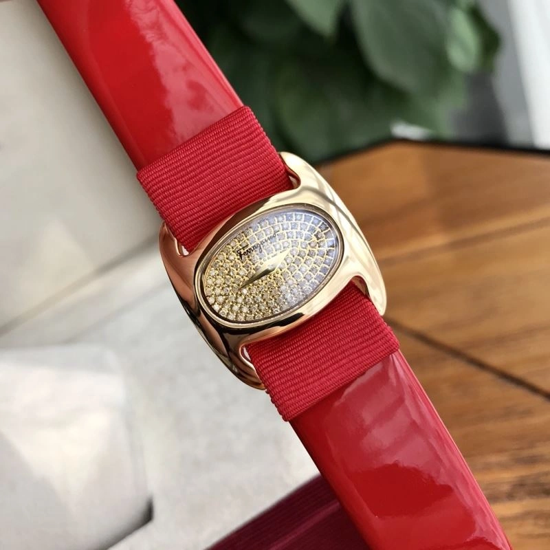 FERRAGAMO Watches Cozy 182176