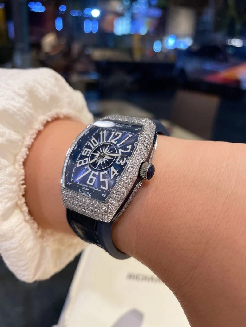FRANCK MULLER Watches ZipUp 182428