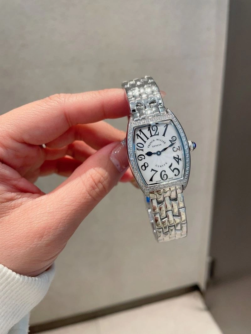Vibrant FRANCK MULLER Watches 182497