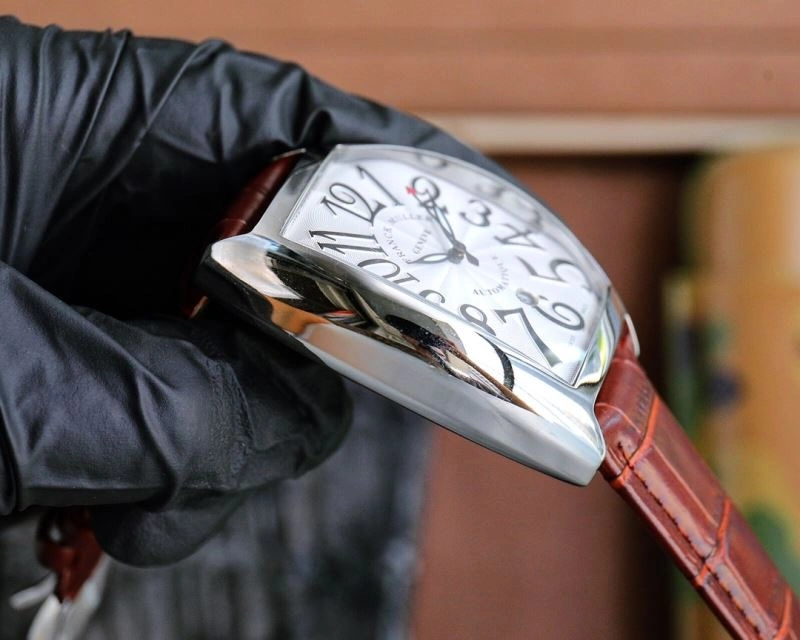 Vibrant FRANCK MULLER Watches 182406