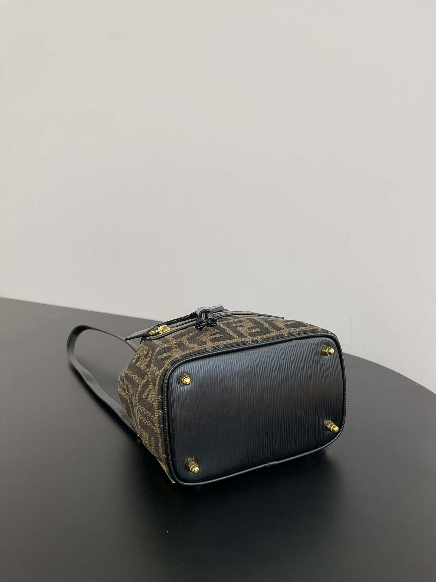 ModernLook Fendi Backpacks 69948
