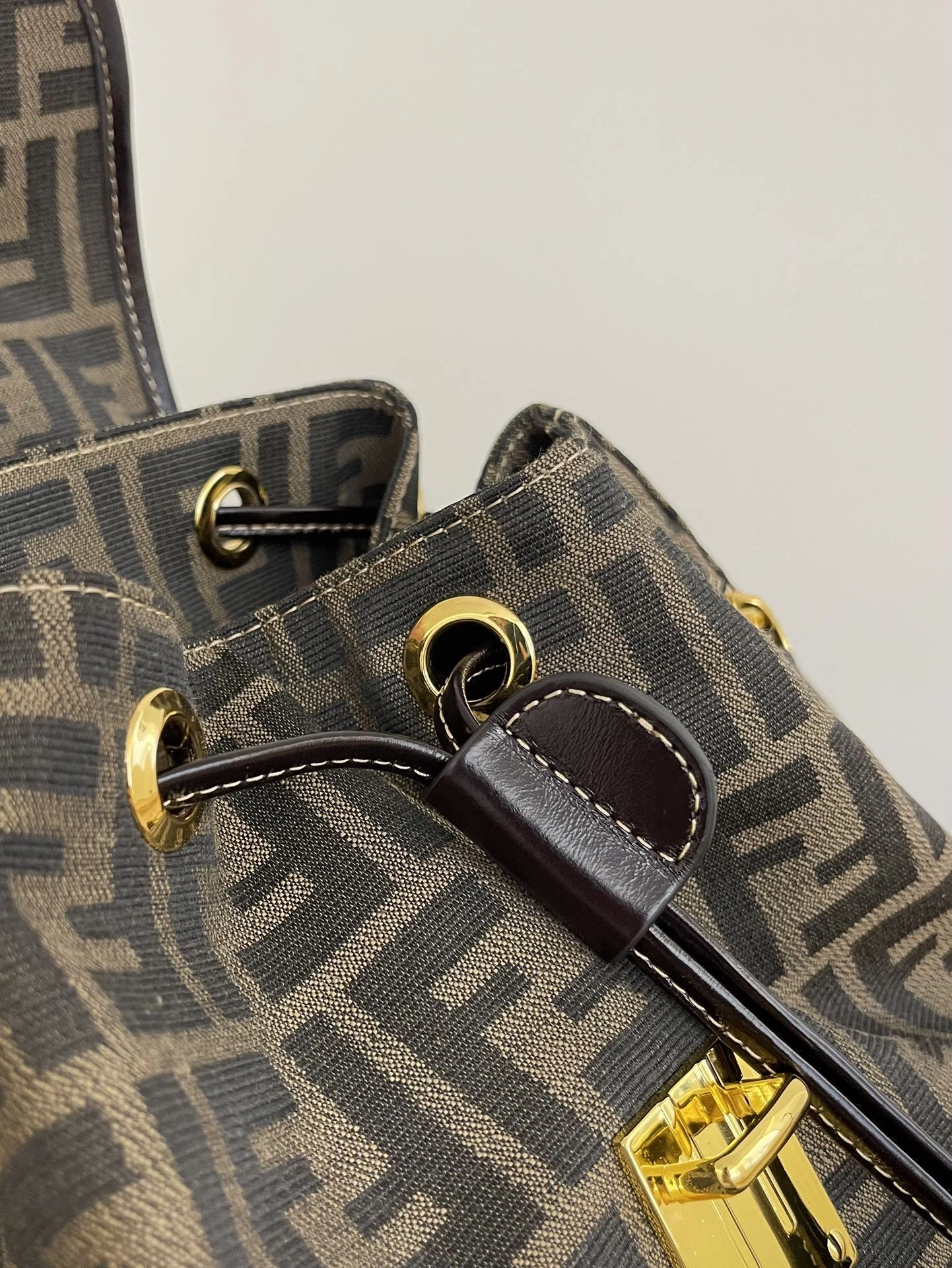 WaterResistant Fendi Backpacks 69914