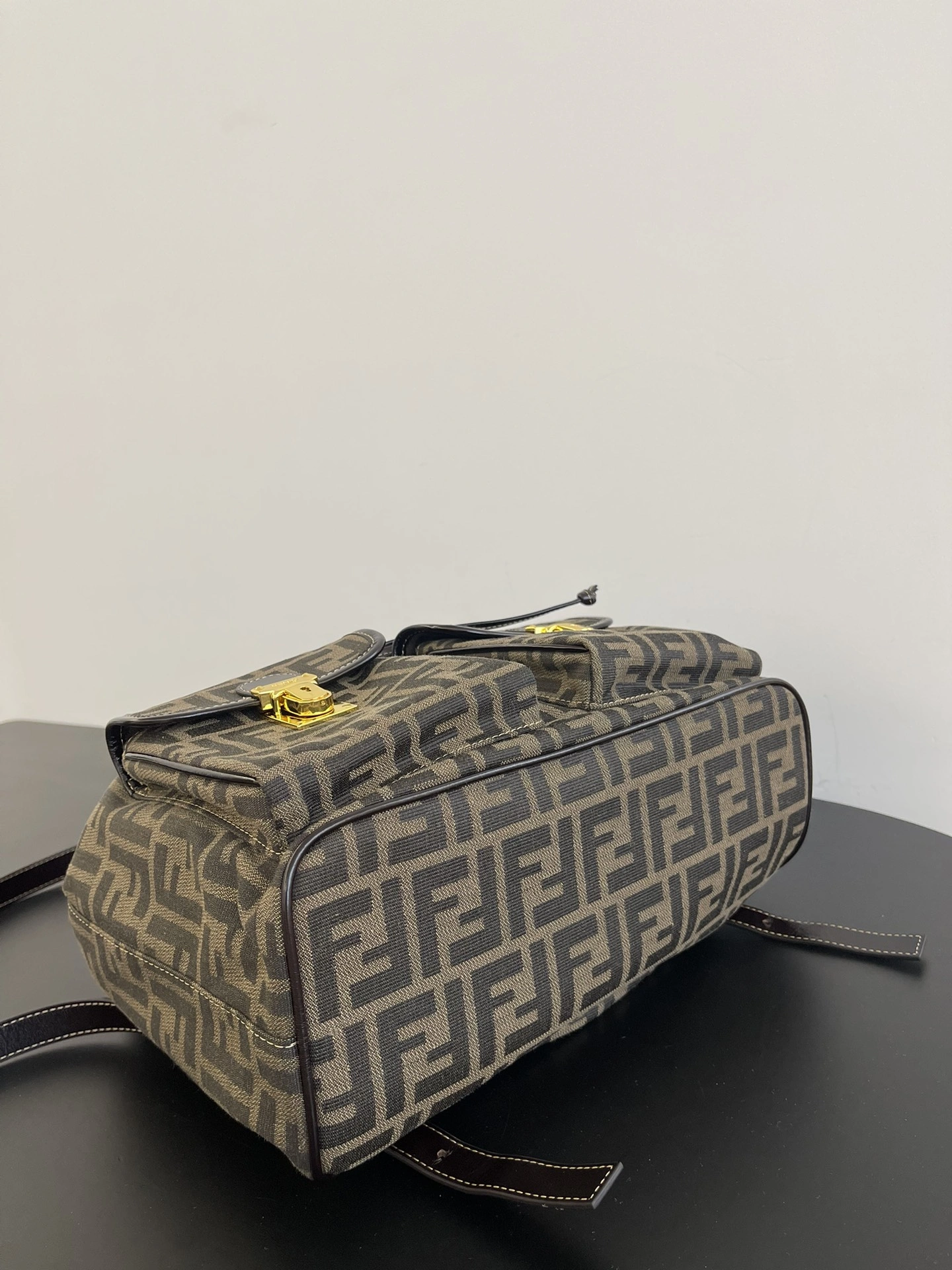 WaterResistant Fendi Backpacks 69914
