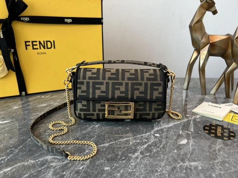 Comfortable Fendi Baguette Bags 78312