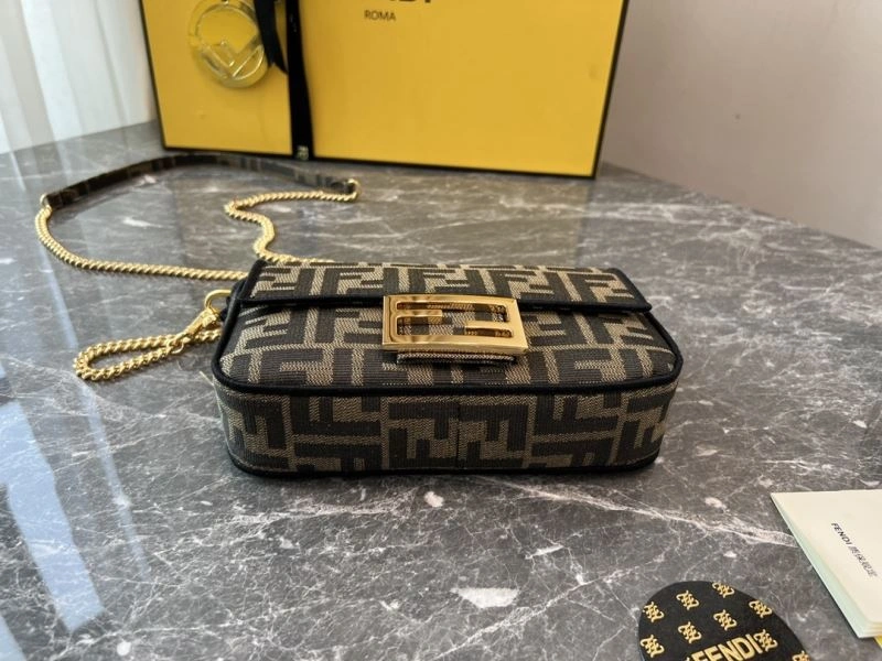 Comfortable Fendi Baguette Bags 78312