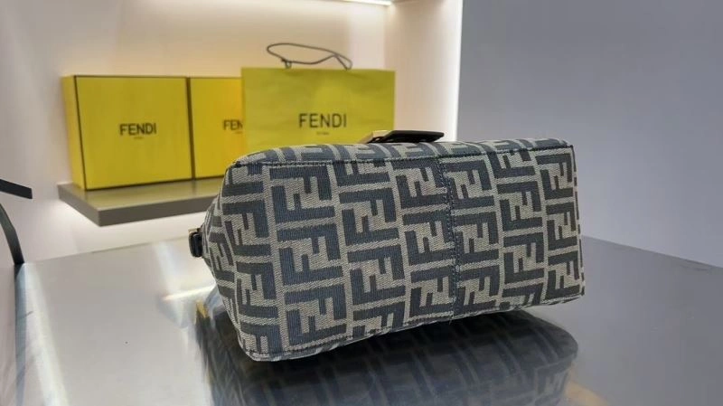 Fendi Baguette Bags Sophisticated 73022