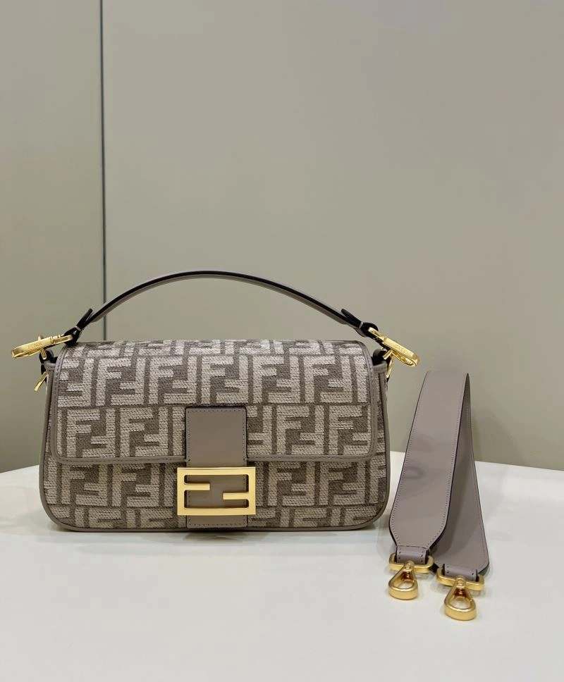 Stylish Fendi Baguette Bags 73012