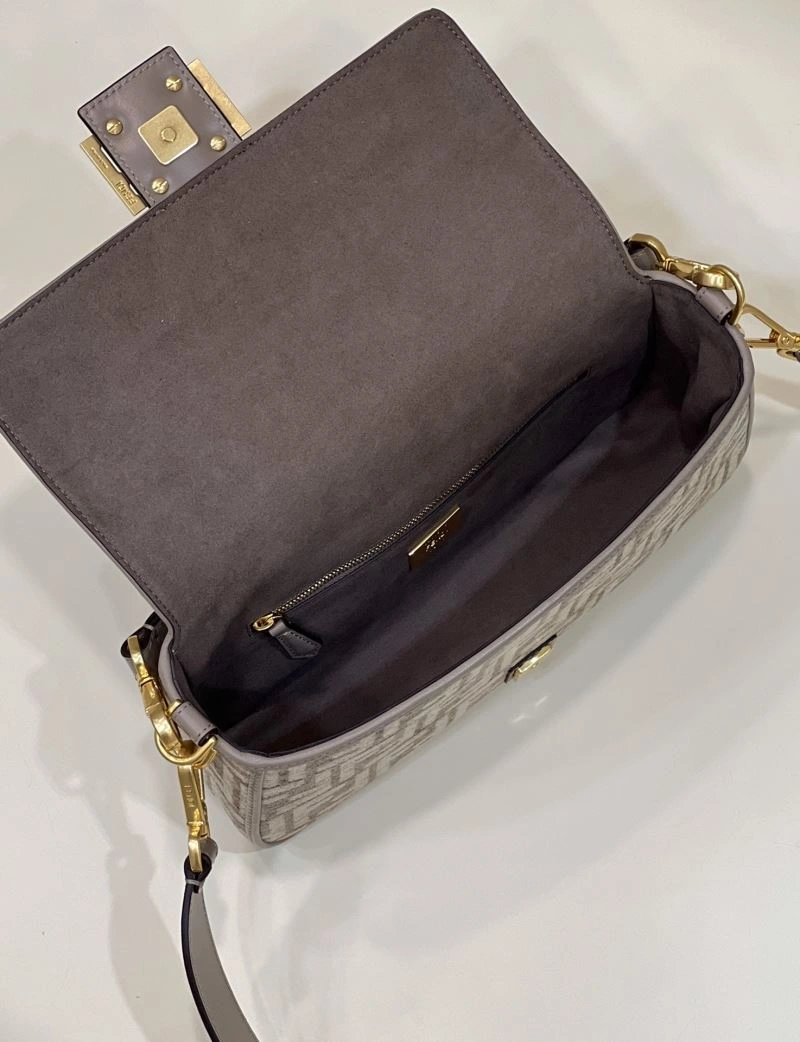 Stylish Fendi Baguette Bags 73012