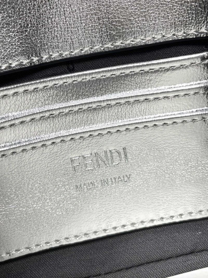 Fendi Baguette Bags UrbanStyle 73015