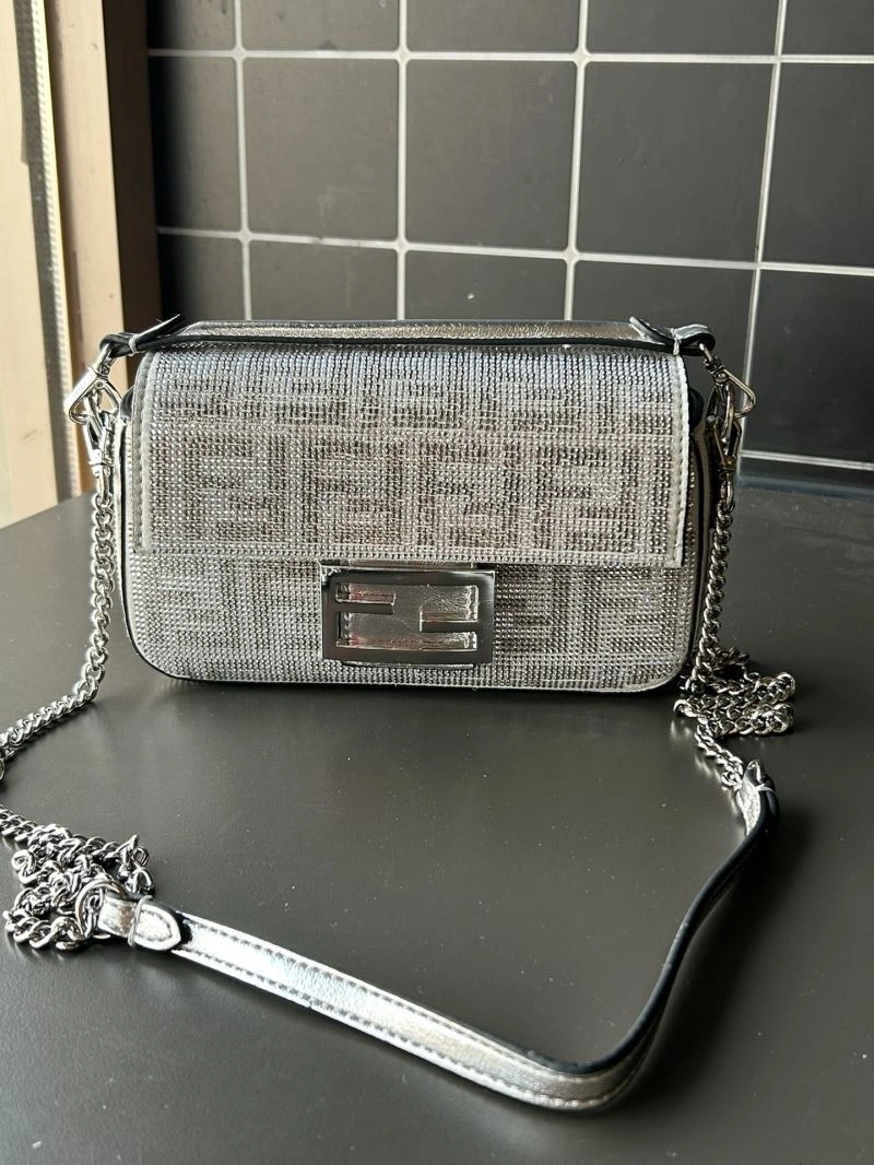 Fendi Baguette Bags WellDesigned 73011