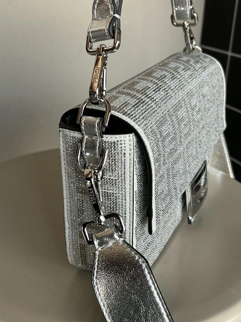 Fendi Baguette Bags ZipUp 73009