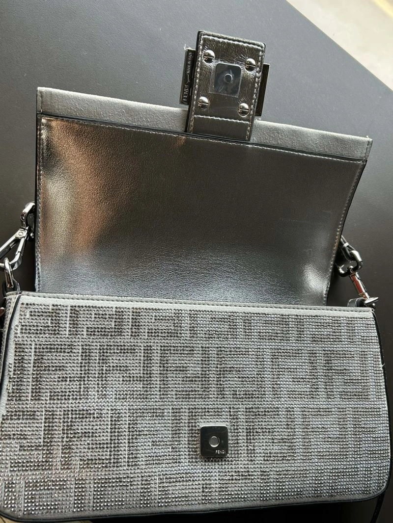 Fendi Baguette Bags ZipUp 73009