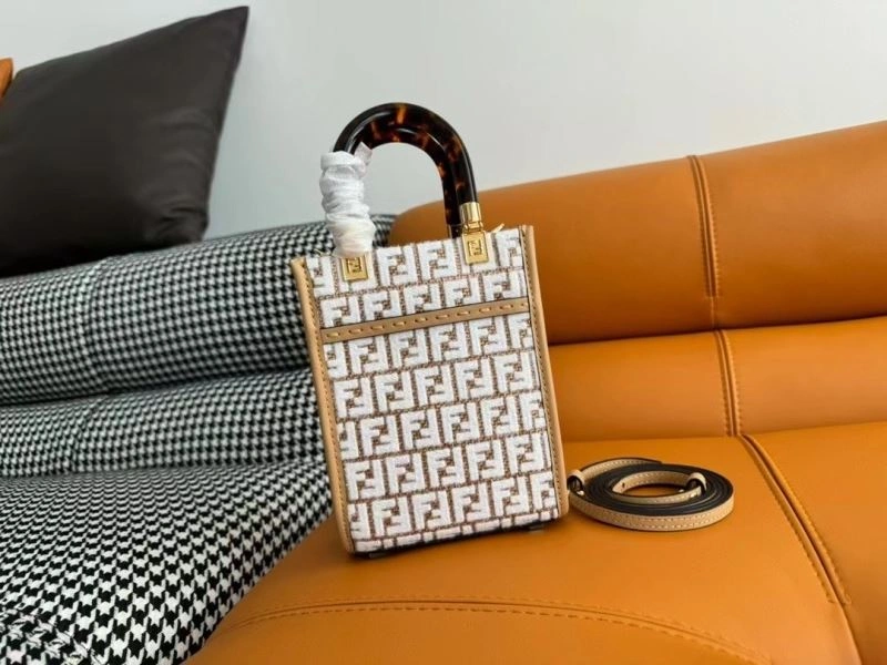 WellDesigned Fendi Baguette Bags 73005