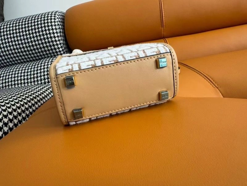 WellDesigned Fendi Baguette Bags 73005