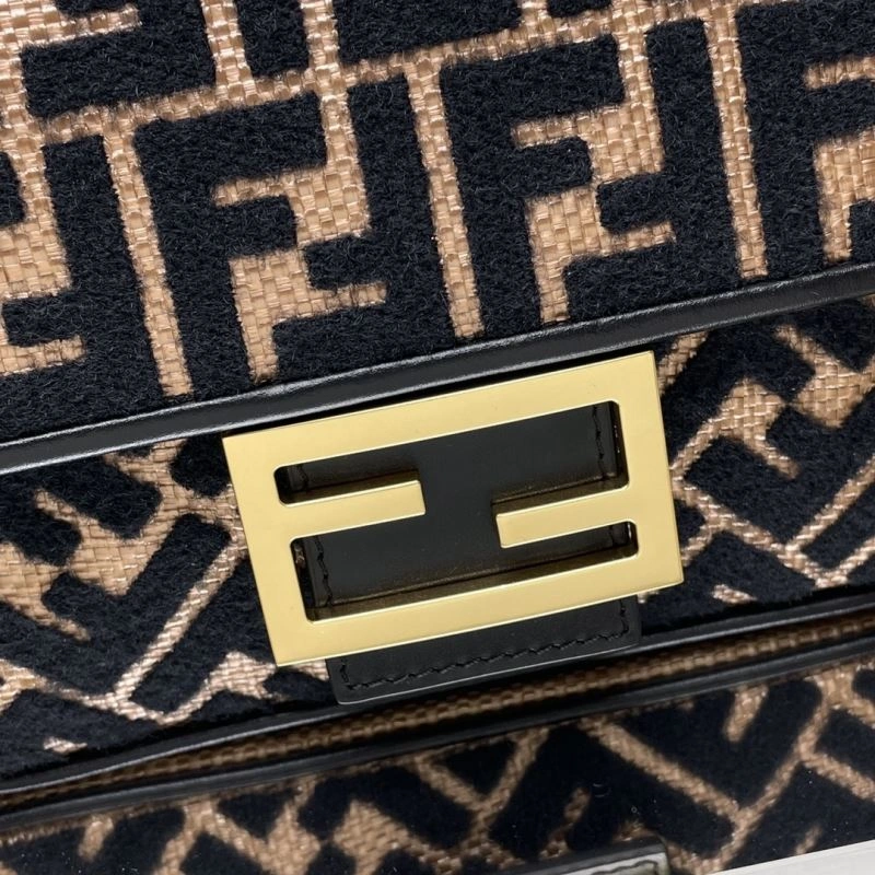 Fendi Baguette Bags QuickDry 73006