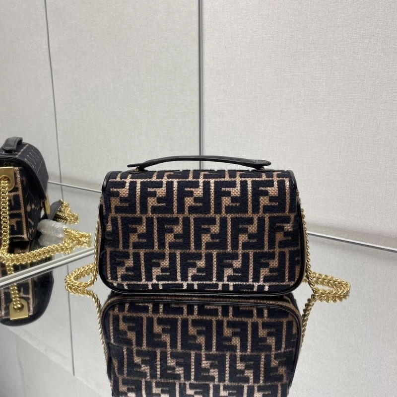 Fendi Baguette Bags QuickDry 73006