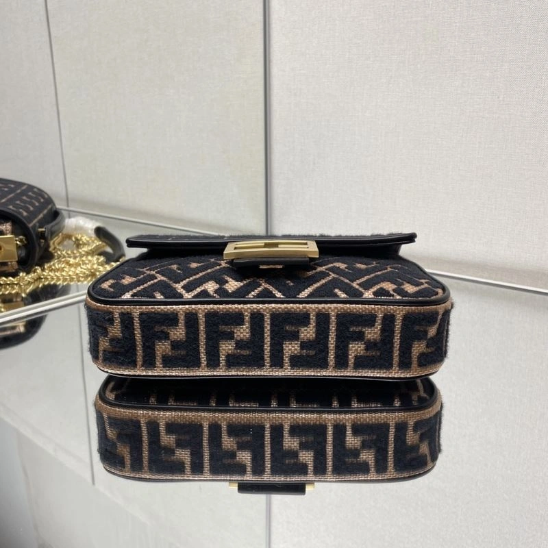 Fendi Baguette Bags QuickDry 73006