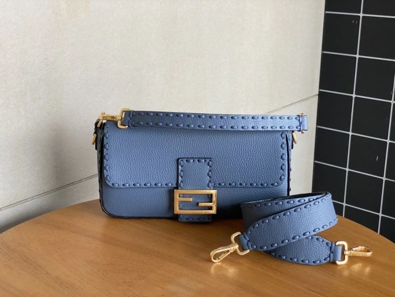Fendi Baguette Bags Thermal 73020