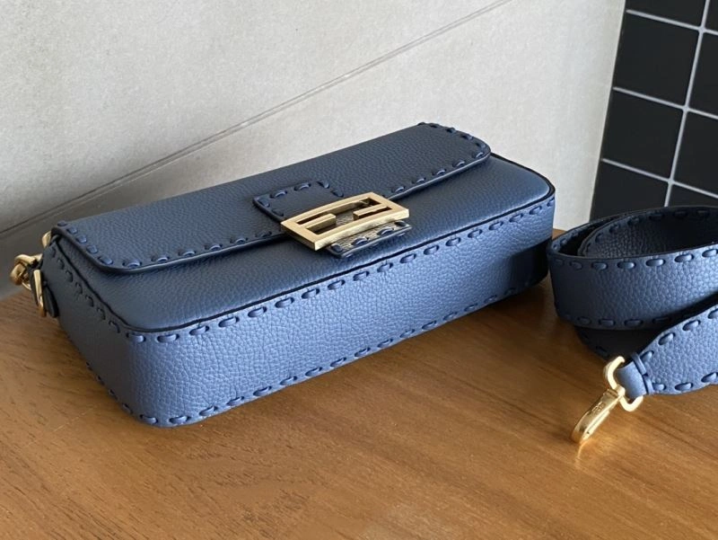 Fendi Baguette Bags Thermal 73020