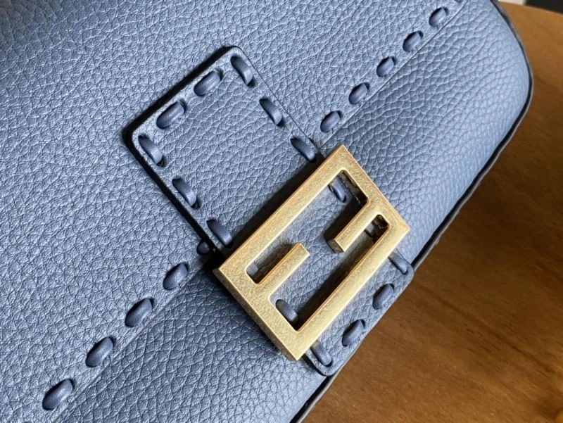Fendi Baguette Bags Thermal 73020
