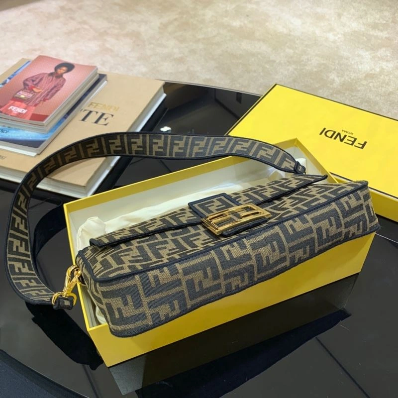 Fendi Baguette Bags Stretchable 72989