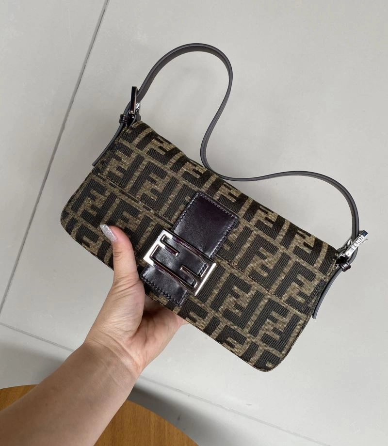 Breathable Fendi Baguette Bags 72998