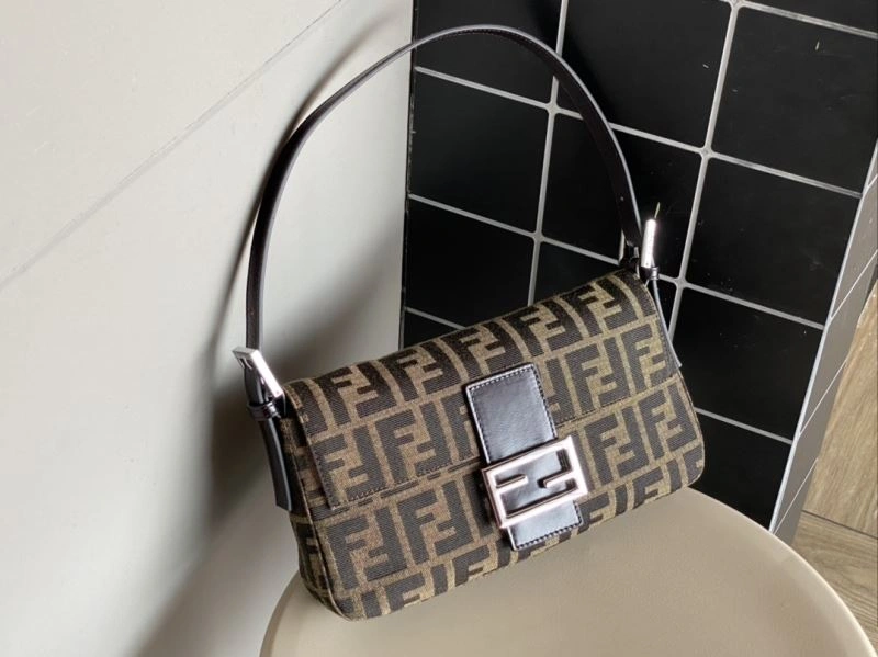 Breathable Fendi Baguette Bags 72998
