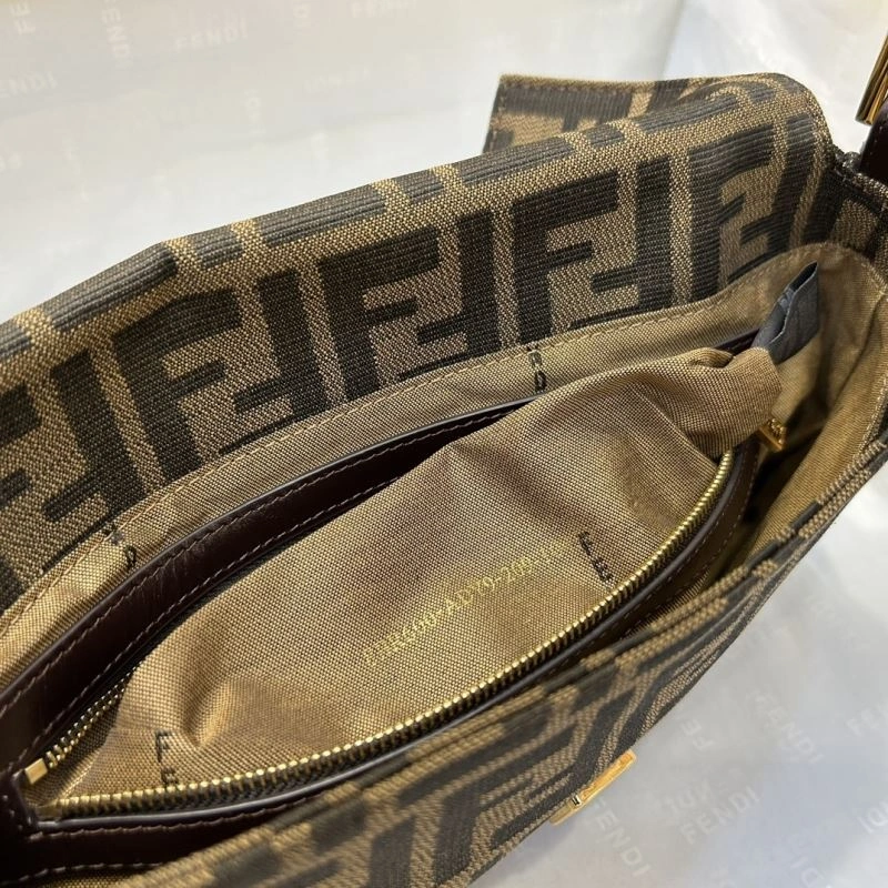 UrbanStyle Fendi Baguette Bags 73000