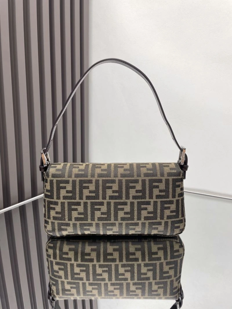Fendi Baguette Bags Unisex 72994
