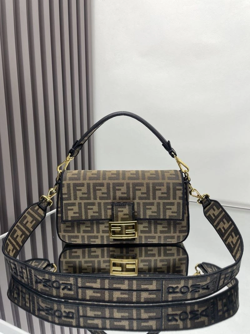 Unique Fendi Baguette Bags 72995