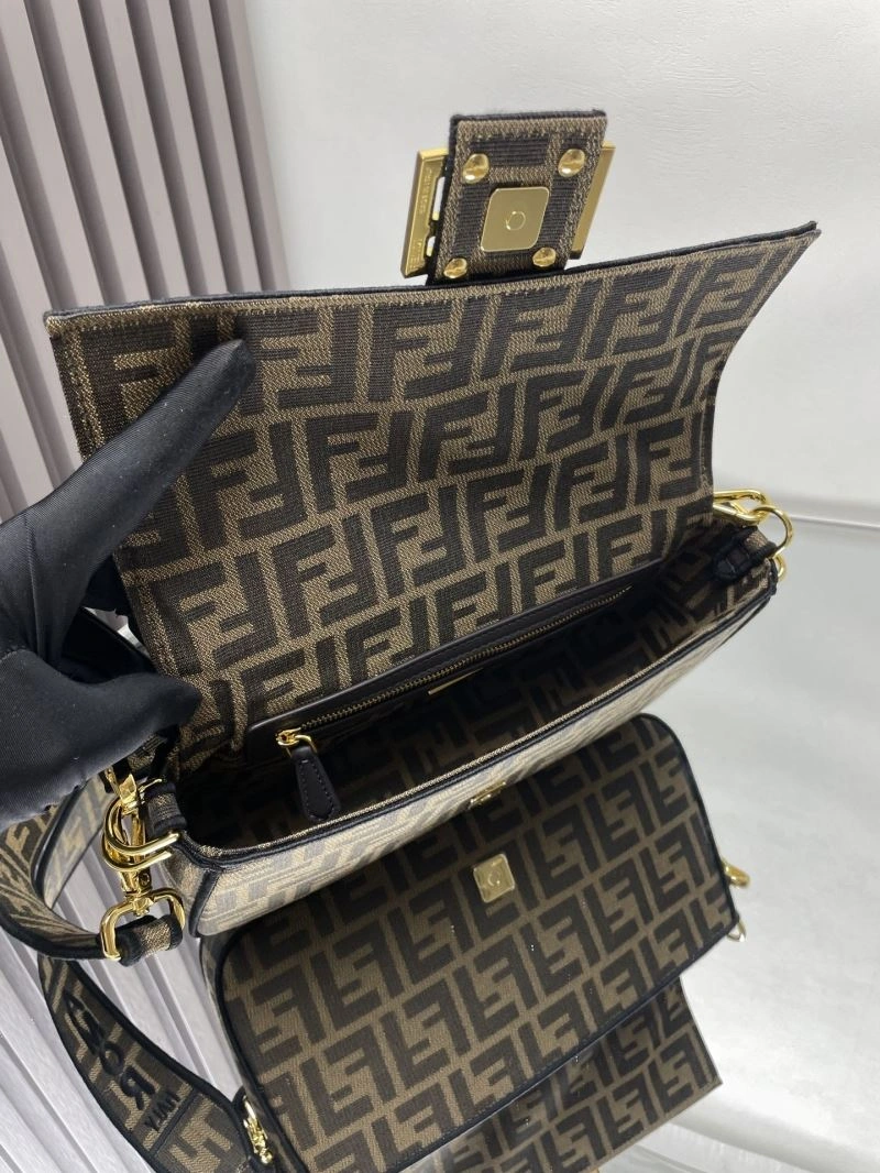 Unique Fendi Baguette Bags 72995