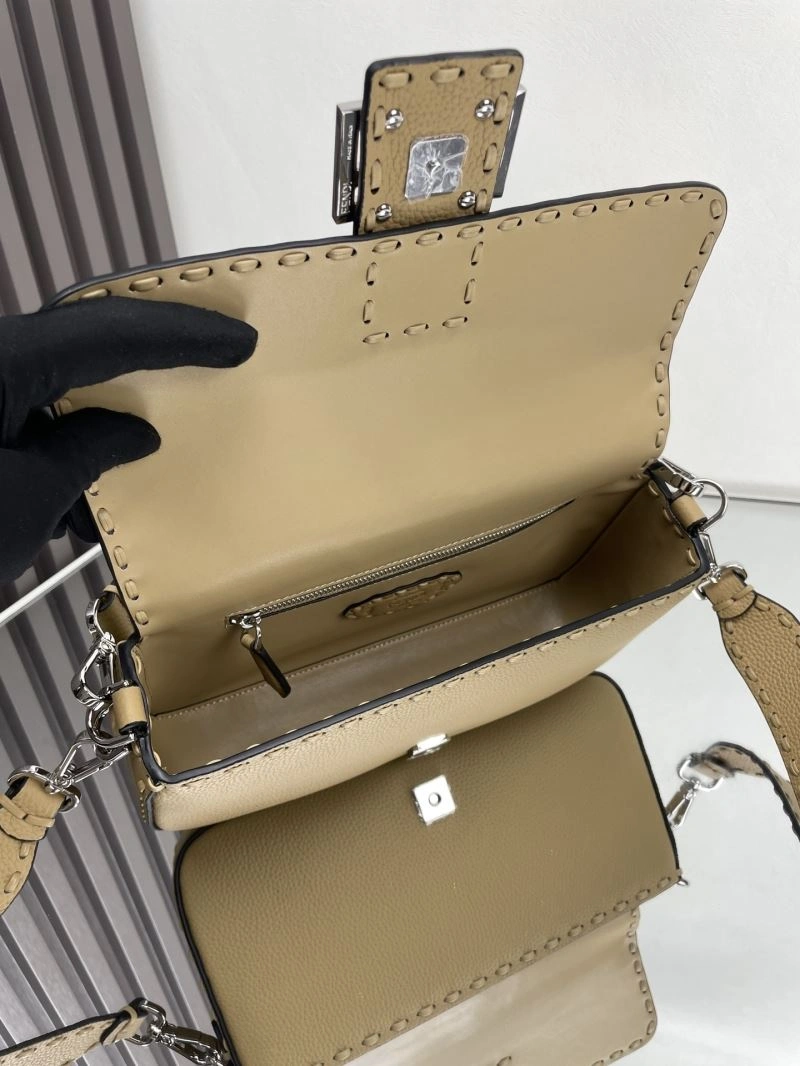 FlexibleFit Fendi Baguette Bags 72990
