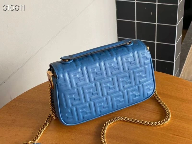 Fendi Baguette Bags Unisex 72977