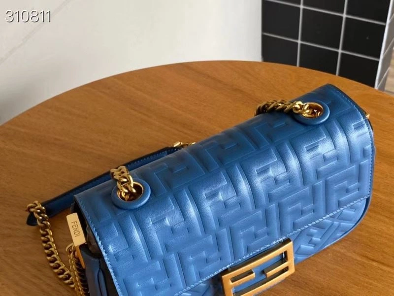 Fendi Baguette Bags Unisex 72977