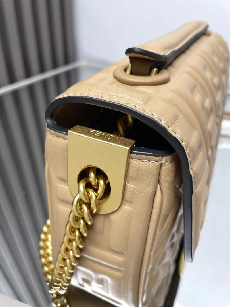 Lightweight Fendi Baguette Bags 72985