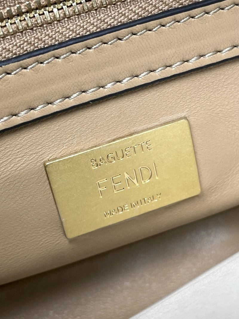 Lightweight Fendi Baguette Bags 72985