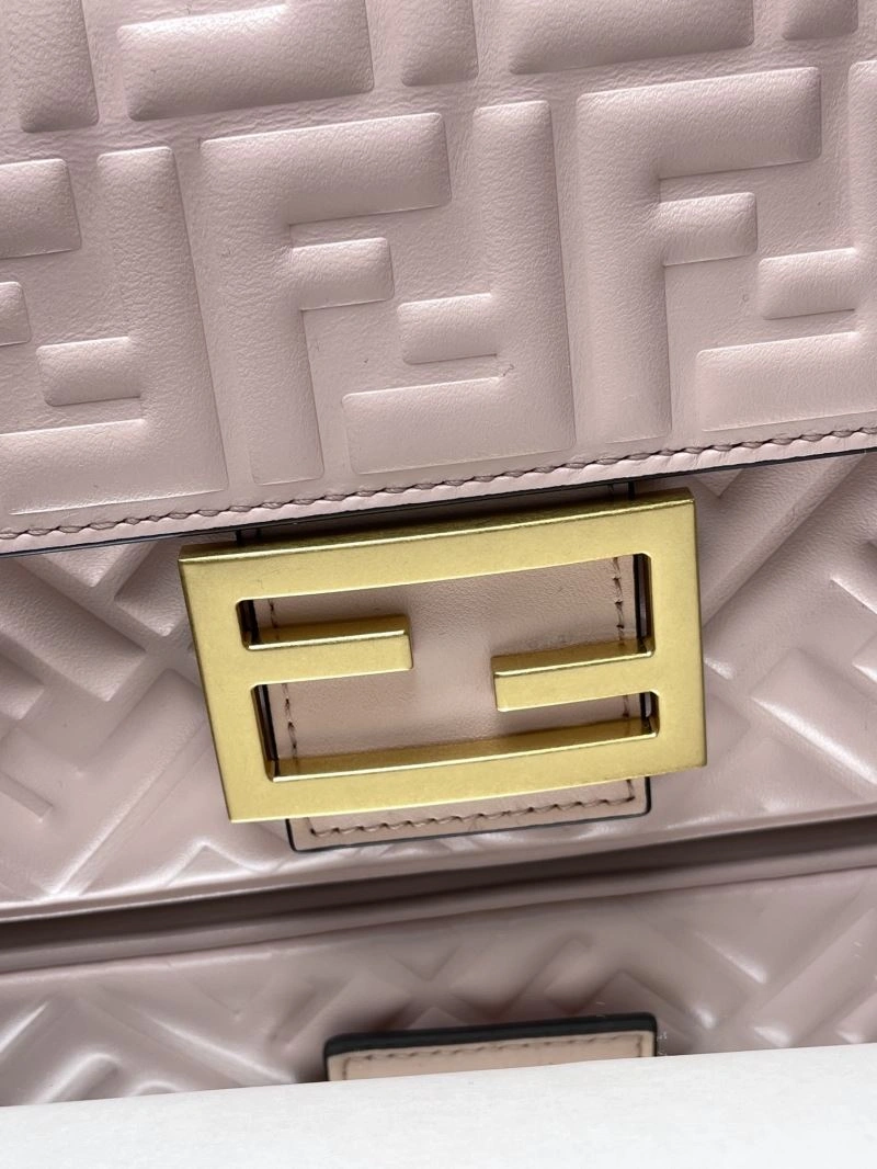 Snug Fendi Baguette Bags 73016