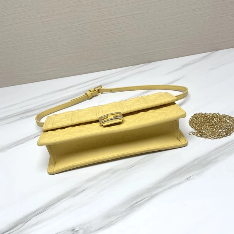 RelaxedFit Fendi Baguette Bags 72975