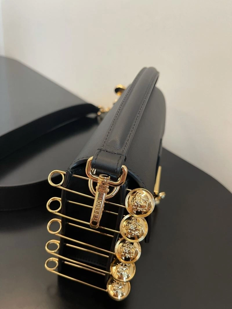 Fendi Baguette Bags EasyCare 72970