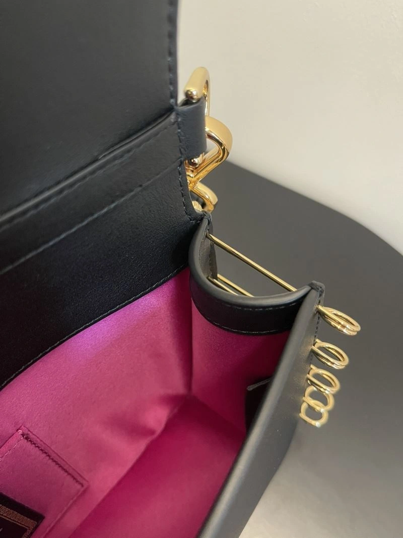Fendi Baguette Bags EasyCare 72970