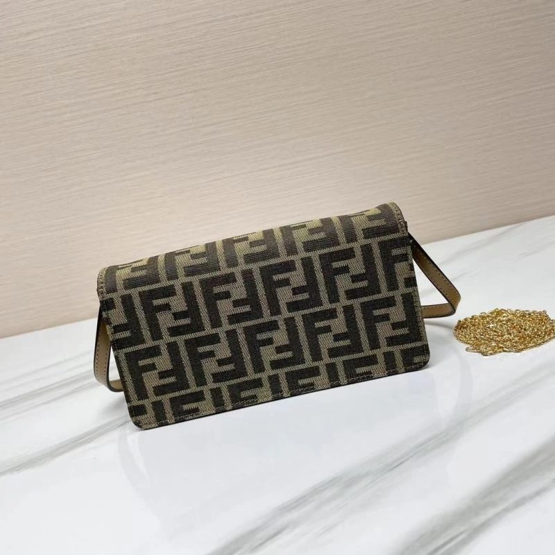Cozy Fendi Baguette Bags 72968