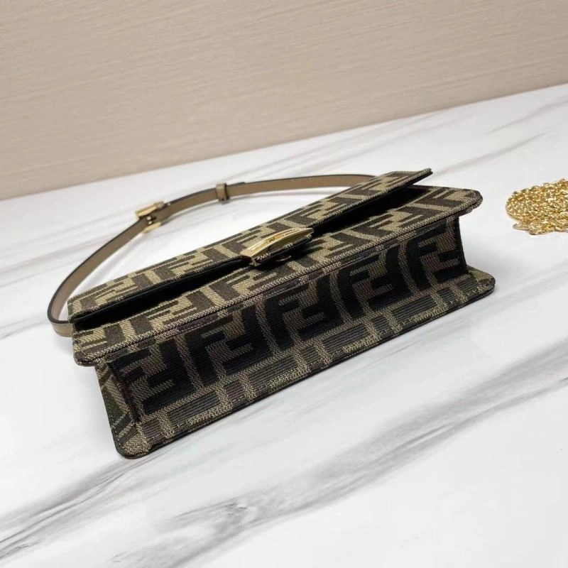 Cozy Fendi Baguette Bags 72968