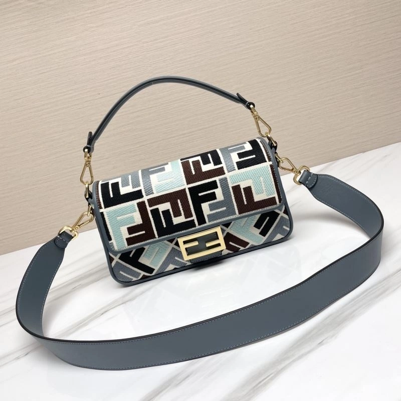 TravelReady Fendi Baguette Bags 72965