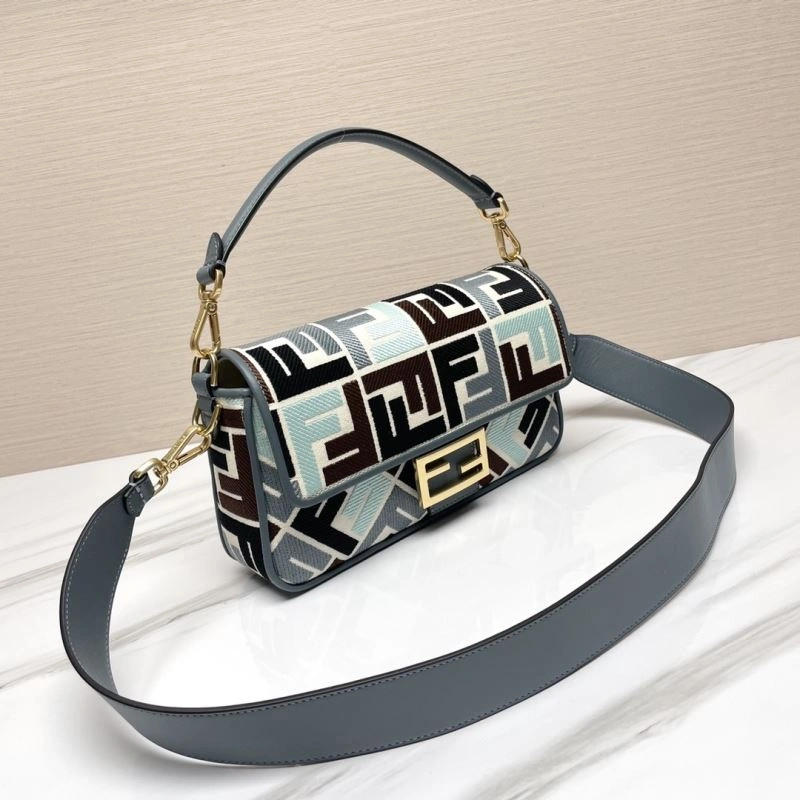 TravelReady Fendi Baguette Bags 72965