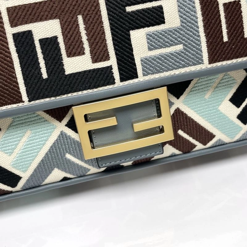 TravelReady Fendi Baguette Bags 72965
