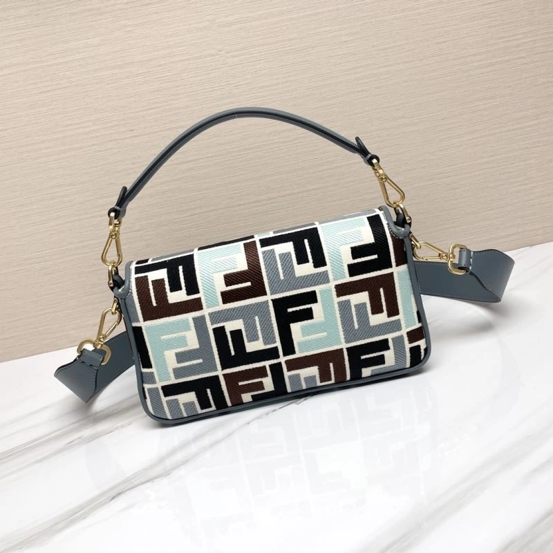 TravelReady Fendi Baguette Bags 72965