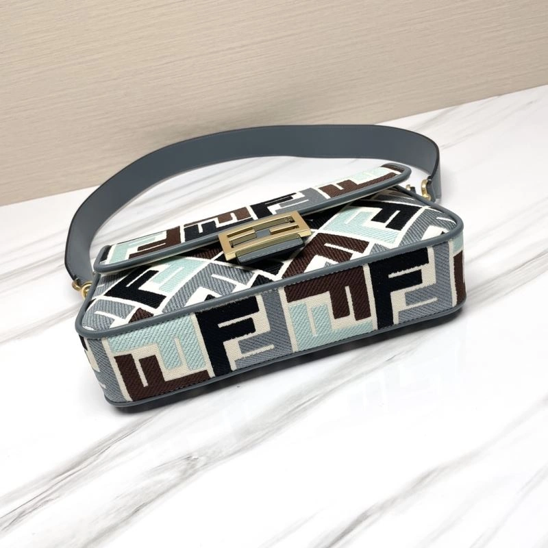 TravelReady Fendi Baguette Bags 72965