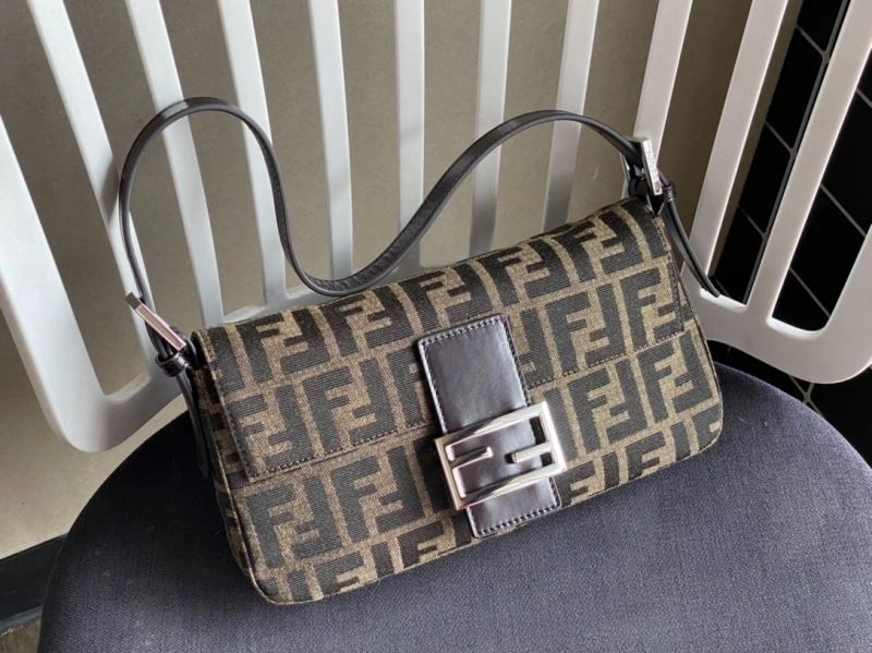 Fendi Baguette Bags SmartChoice 72948