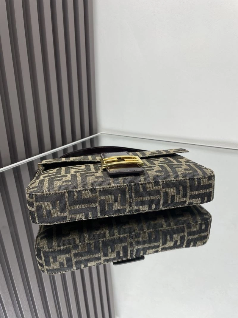 Fendi Baguette Bags OnTrend 58120