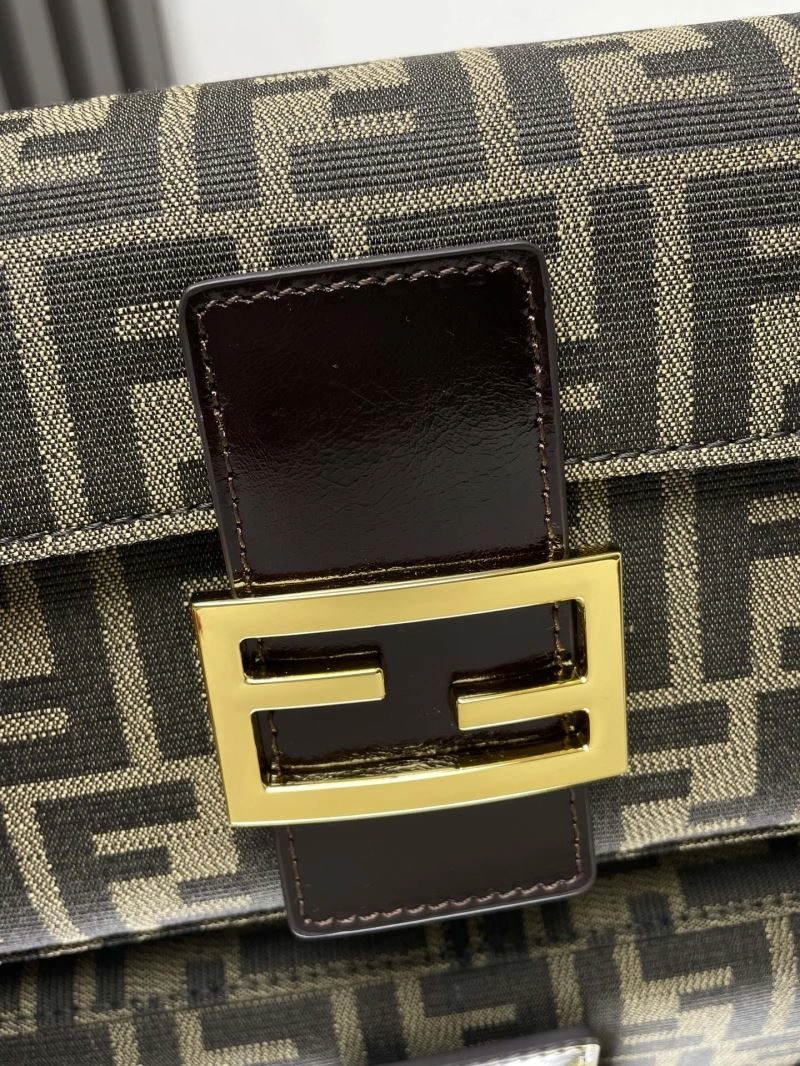 Fendi Baguette Bags OnTrend 58120